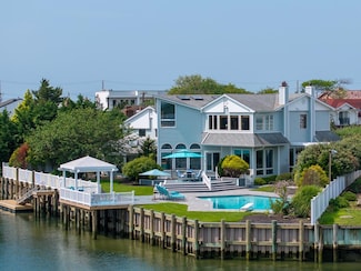 1416 Bay Blvd, Atlantic Beach, NY 11509