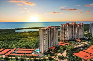 6585 Nicholas Blvd Unit 603, Naples, FL 34108