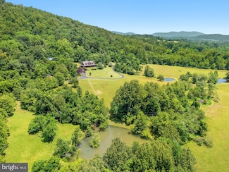 156 Bear Wallow Rd, Huntly, VA 22640