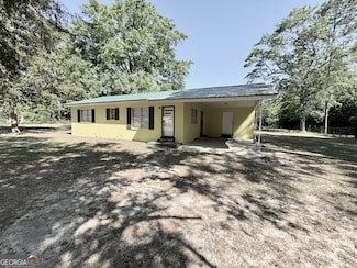 118 Flint St, Fitzgerald, GA 31750