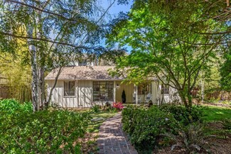 531 Menlo Oaks Dr, Menlo Park, CA 94025