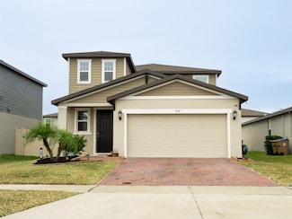 494 Amadoras Way, Saint Cloud, FL 34771
