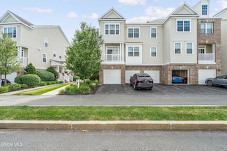 1207 Admirals Walk Dr, Cohoes, NY 12047