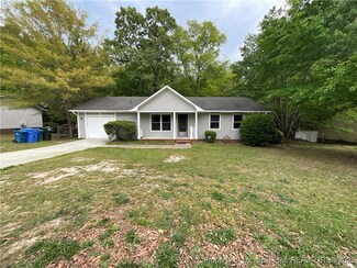 929 Kennesaw Dr, Fayetteville, NC 28314