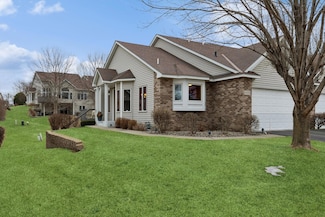 14331 Peninsula Point Dr, Savage, MN 55378