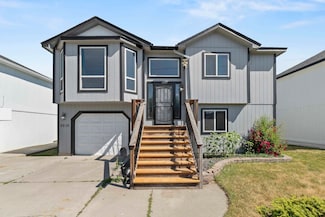 2215 E Garland Ave, Spokane, WA 99207