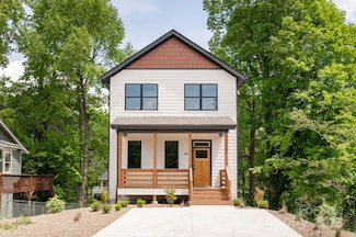 88 Pershing Rd, Asheville, NC 28805
