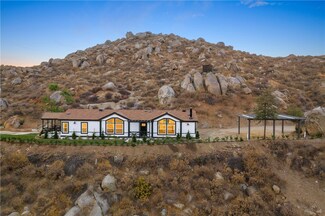 25401 Echo Valley Rd, Homeland, CA 92548
