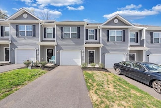 5375 Laurel Crest Ln, Roanoke, VA 24018