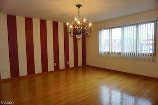 79 Fillmore St, Newark, NJ 07105