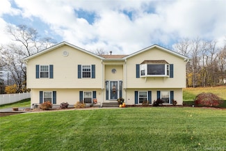 293 Garden St, New Windsor, NY 12553