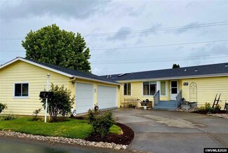 1178 E Matthew St, Independence, OR 97351