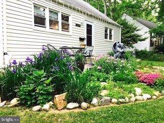 3144 Cofer Rd, Falls Church, VA 22042