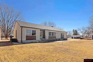 223 223 N 3rd Ave, Waldorf, MN 56091