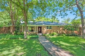 8357 San Cristobal Dr, Dallas, TX 75218