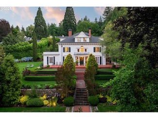 11175 S Riverwood Rd, Portland, OR 97219