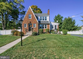 3956 Elmerton Ave, Harrisburg, PA 17109