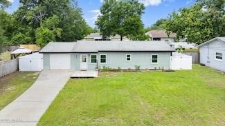 680 Buford Ave, Orange City, FL 32763