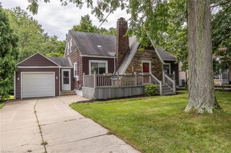1494 Grant Ave, Cuyahoga Falls, OH 44223