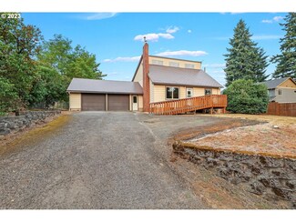 17845 Bluff Rd, Sandy, OR 97055