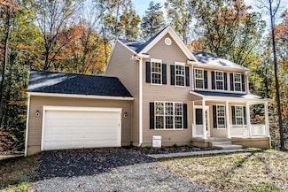 11451 Park Farms Ln, Locust Grove, VA 22508