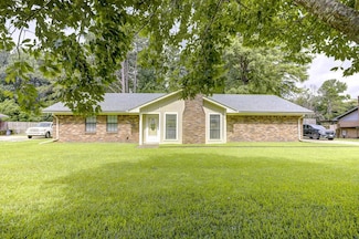 1115 River Bend Rd, Vicksburg, MS 39183