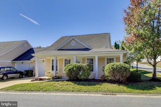 902 Parade Ln, Mount Airy, MD 21771