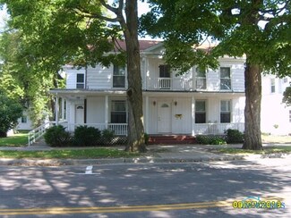 127 S 5th St, Upper Sandusky, OH 43351