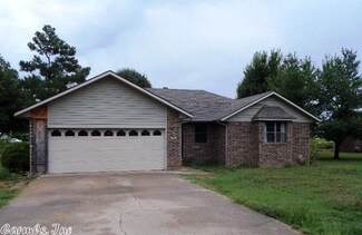 S Moore Ave, Piggott, AR 72454
