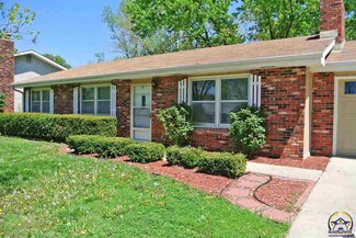 2236 Melholland Rd, Lawrence, KS 66047