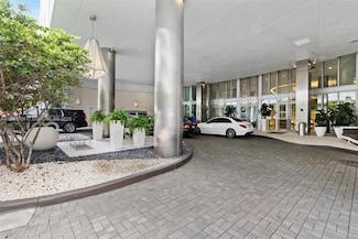 92 SW 3rd St Unit 3810, Miami, FL 33130