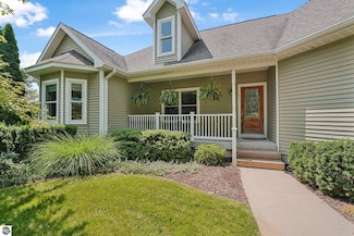64 Cinnamon Ln, Traverse City, MI 49696