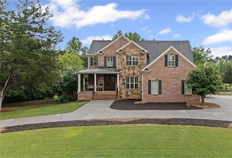 18 Starlight Dr NW, Cartersville, GA 30121