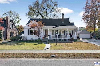 2707 Oak St, Terre Haute, IN 47803