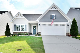 8 Witchita Ln, Greenville, SC 29607