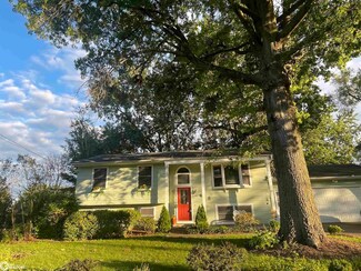 800 Liberty Dr, Fairfield, IA 52556