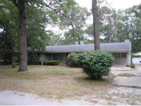 4755 W Mary St, Knox, IN 46534