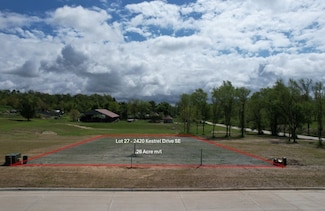 2420 Kestrel Dr SE, Cedar Rapids, IA 52403