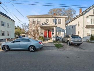 21 Washburn Ave Unit 23, Rumford, RI 02916