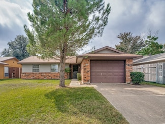 5545 Valley Mills Dr, Garland, TX 75043