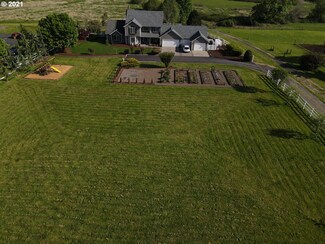 1902 SE Armstrong Rd, Camas, WA 98607