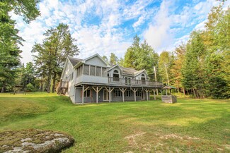 44 Nesting Loon Dr, Lincoln, ME 04457
