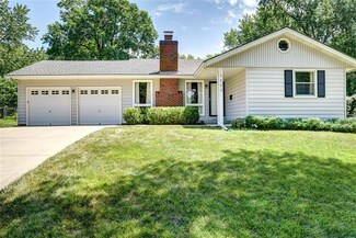 7723 Windsor St, Prairie Village, KS 66208