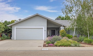 403 Valley Ave, Lodi, CA 95240