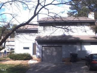 4324 Hunters Club Dr, Raleigh, NC 27606