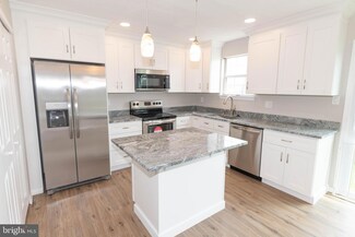 4011 Issacs Rd, Middle River, MD 21220