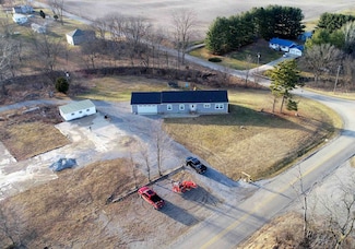 5053 S 800 W, Pleasant Lake, IN 46779