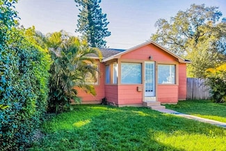 540 Newton Ave S, Saint Petersburg, FL 33701