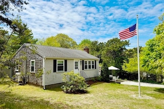 20 Judys Ln, Chatham, MA 02633