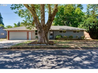 1868 N Park Ave, Eugene, OR 97404